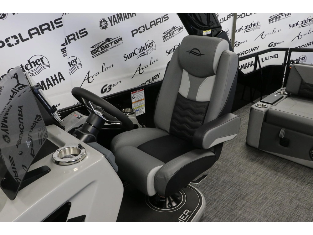 Suncatcher Elite 326 Sl Diamond + Yamaha 300hp 2026 alt