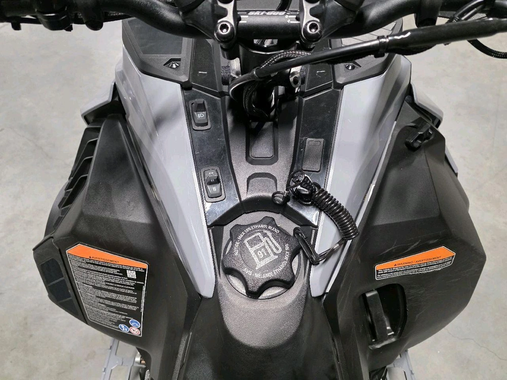 Ski-doo Summit X W/ Expert Pkg 154 850 2026 alt