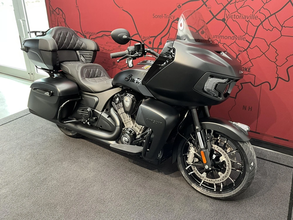 2026 Indian Motorcycle Pursuit Dark Horse alt