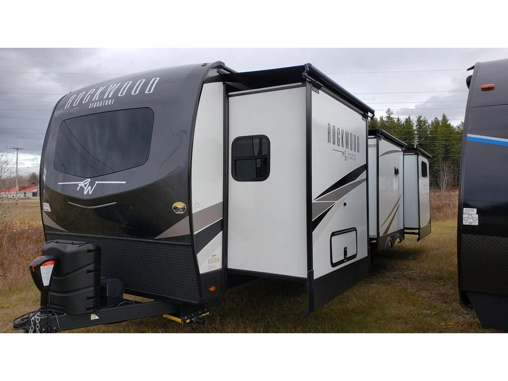 Forest River Rockwood Signature 8336bh 2023 alt