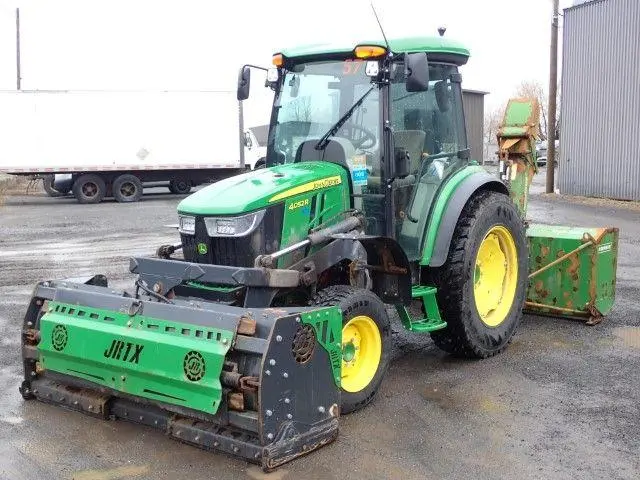 John Deere 4052R 2024