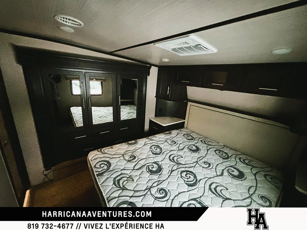 2018 Xlr Tunderbolt 422amp alt