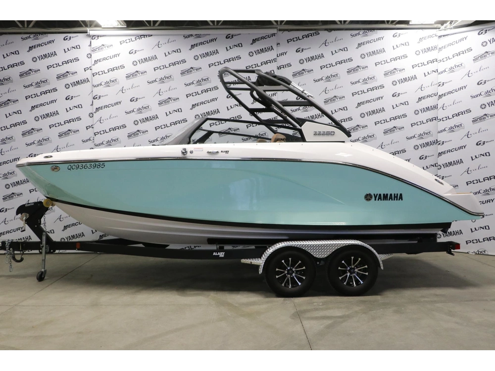 2024 Yamaha 222sd alt