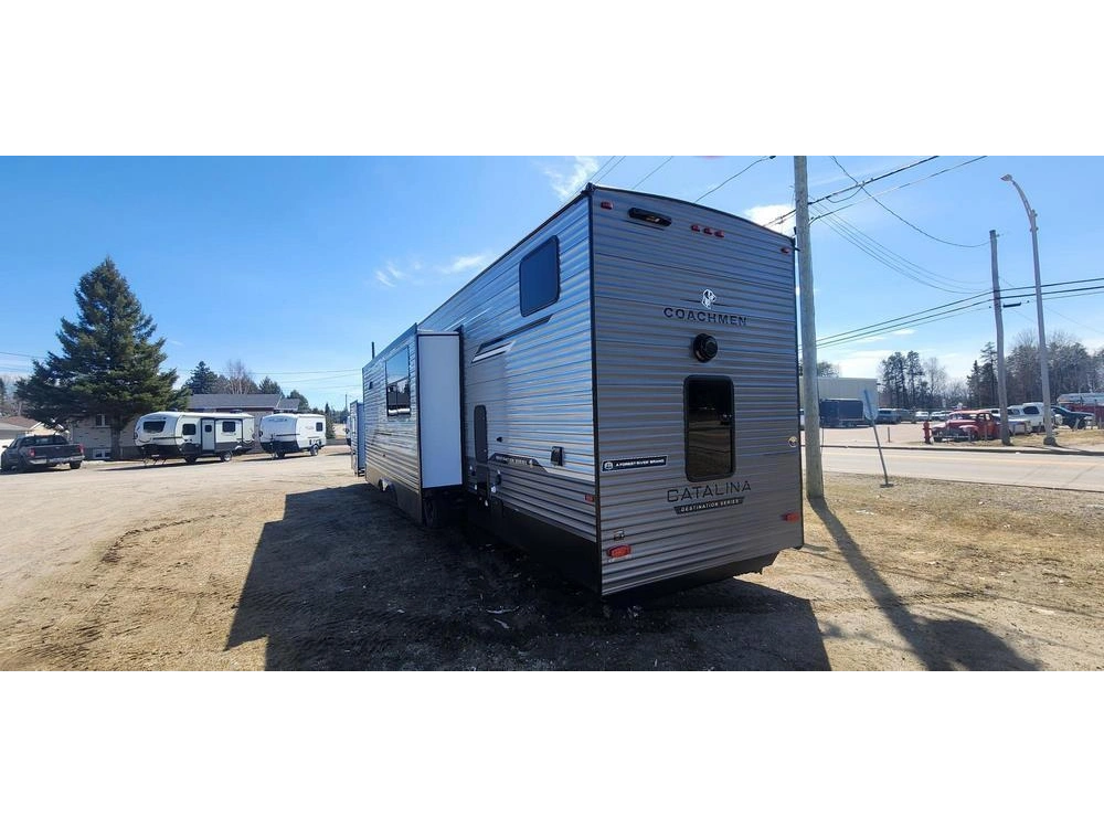 Coachmen Catalina 42condo 2026 alt