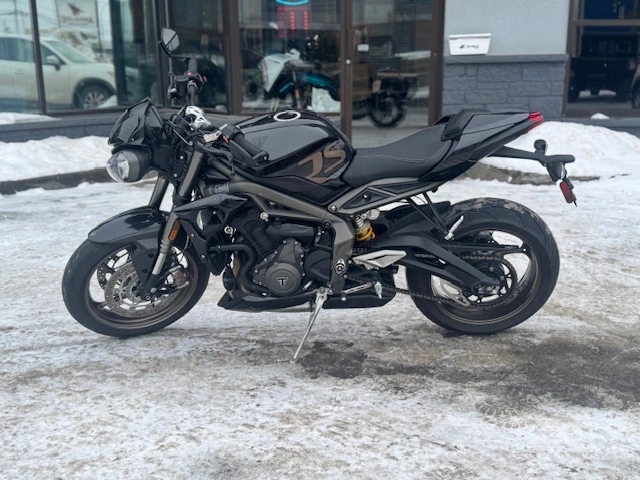 Triumph Street Triple 765 Rs 2023 alt