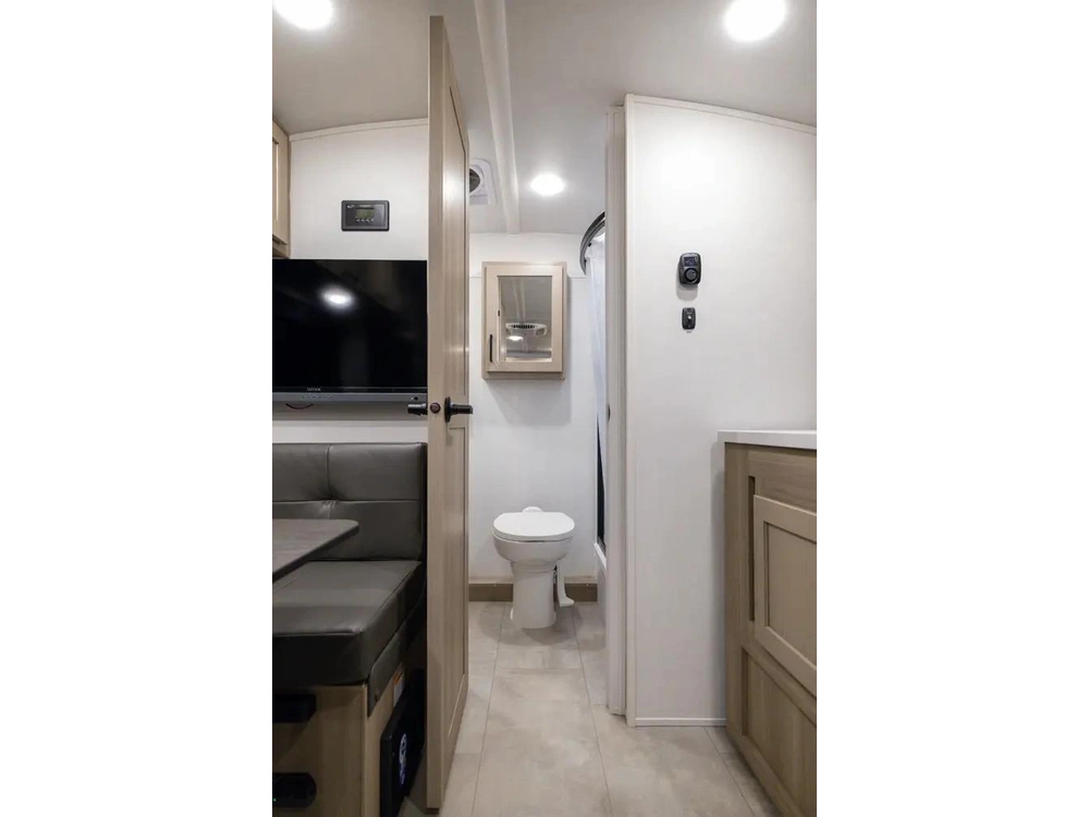 2026 Forest River Flagstaff E-pro E19fds alt