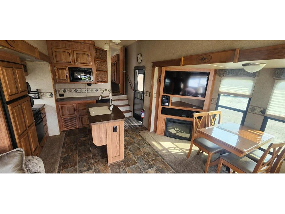 Forest River Rockwood 8289ws 2015 alt