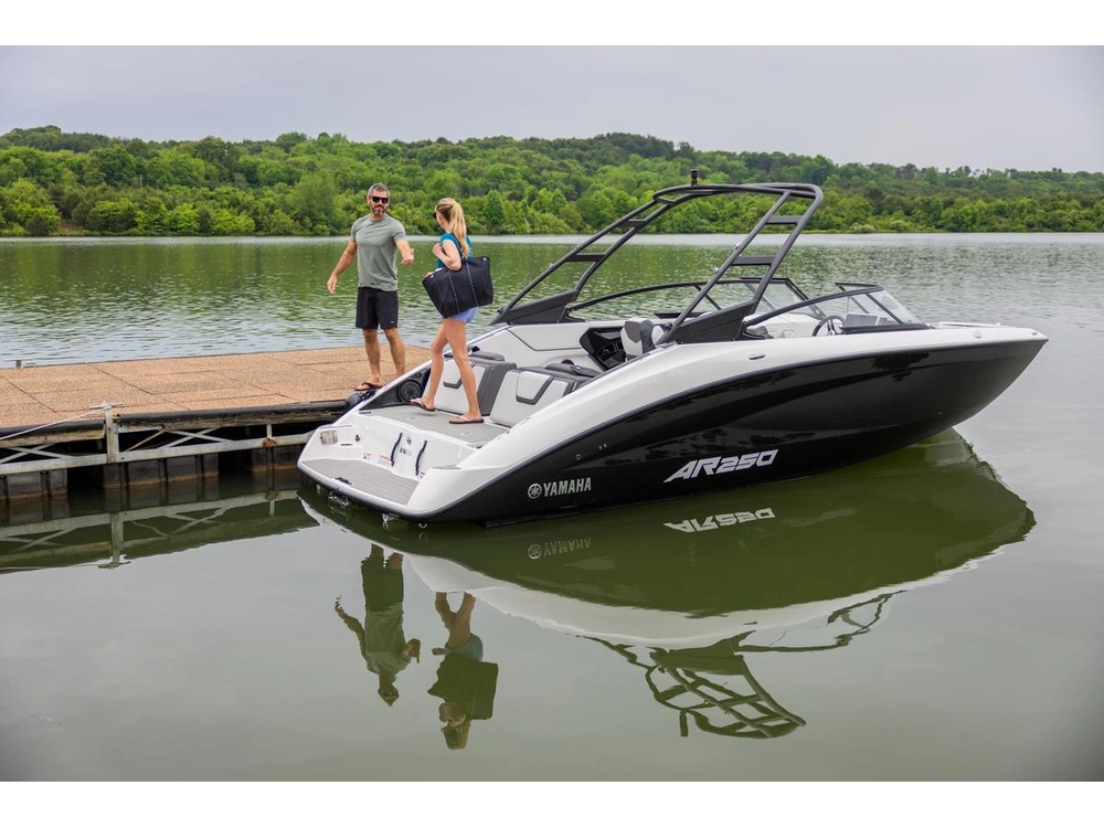 2026 Yamaha Ar250 alt