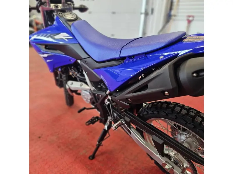 2026 Yamaha WR 125R thumbnail 9
