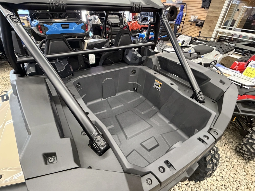 2026 Polaris Rzr Xp 1000 Ultimate alt