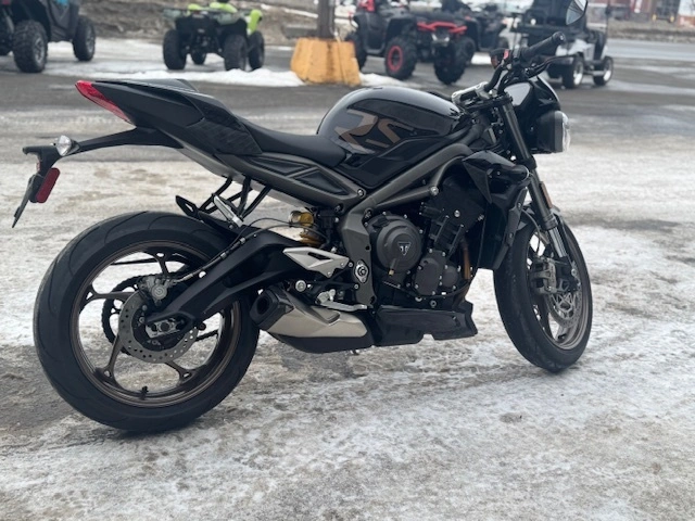 Triumph Street Triple 765 Rs 2023 alt