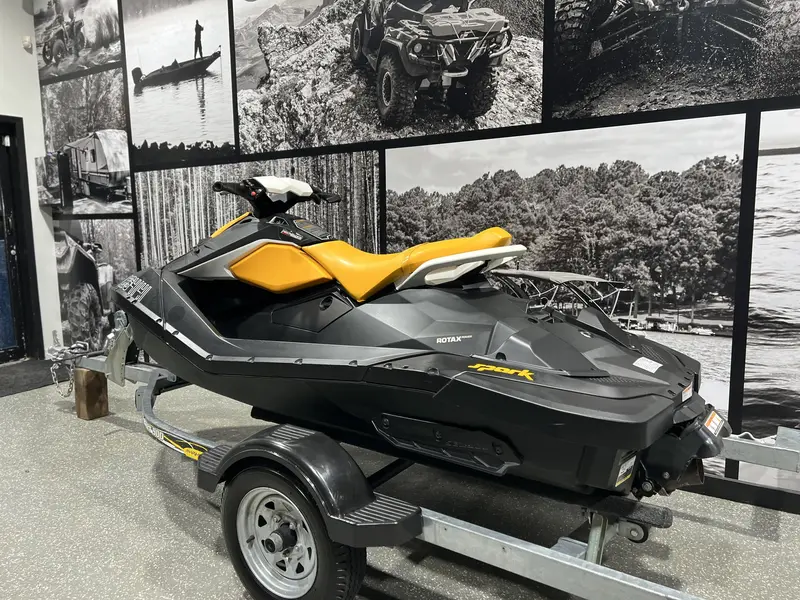 2018 Sea-Doo SPARK 2UP IBR **PETIT PRIX!!** thumbnail 7