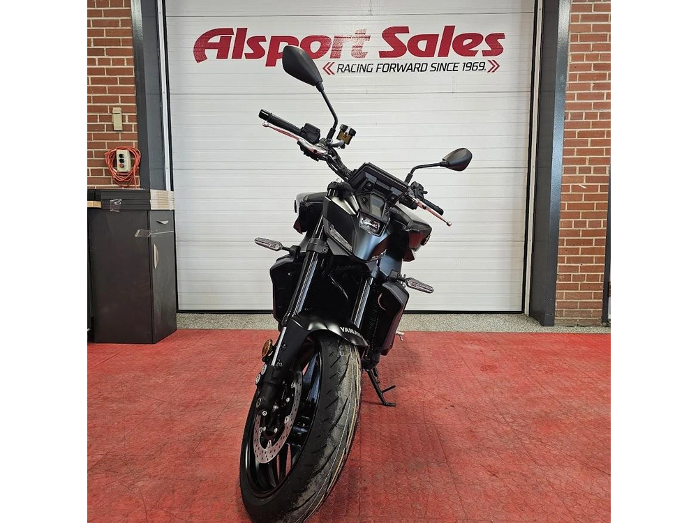 2025 Yamaha Mt-09 alt