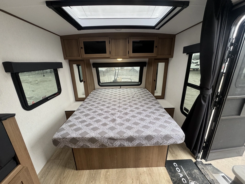 2026 Coachmen Apex Nano 203rbk alt