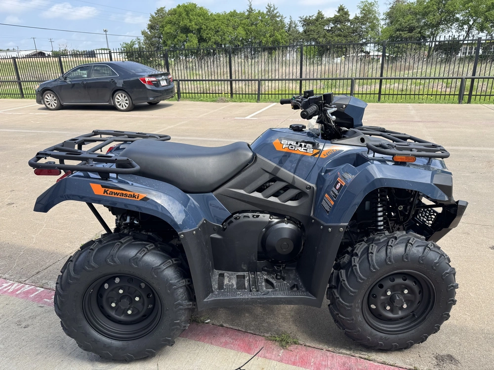 2026 Kawasaki Brute Force® 450 4x4 alt