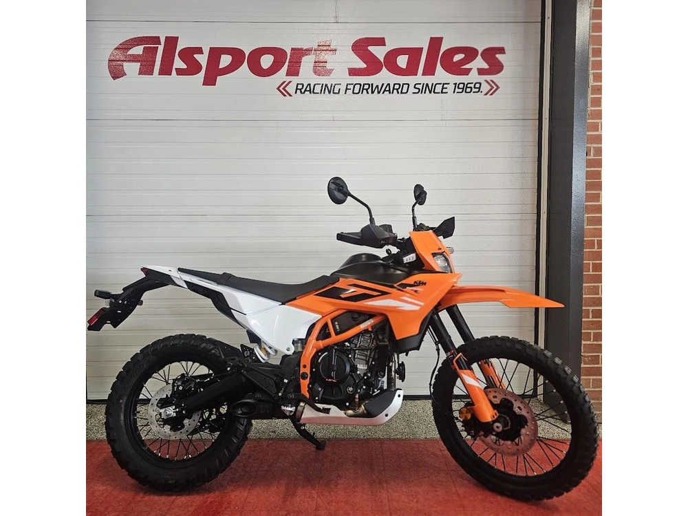 2026 Ktm Enduro 390 R alt