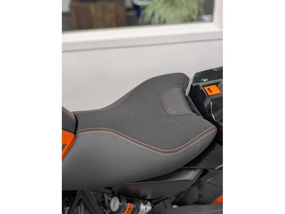 Ktm 690 Duke 5000$ En Modifs. Suspension, Selle, Akrapovic 2018 alt