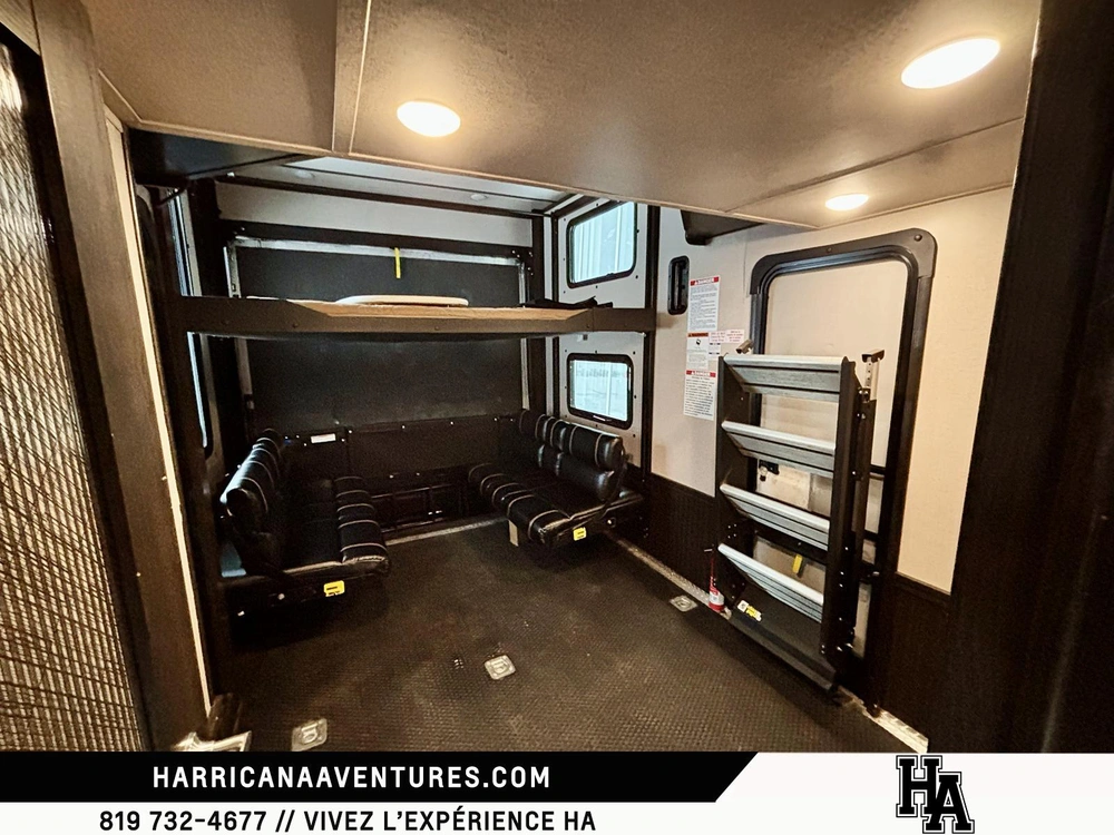 2018 Xlr Tunderbolt 422amp alt