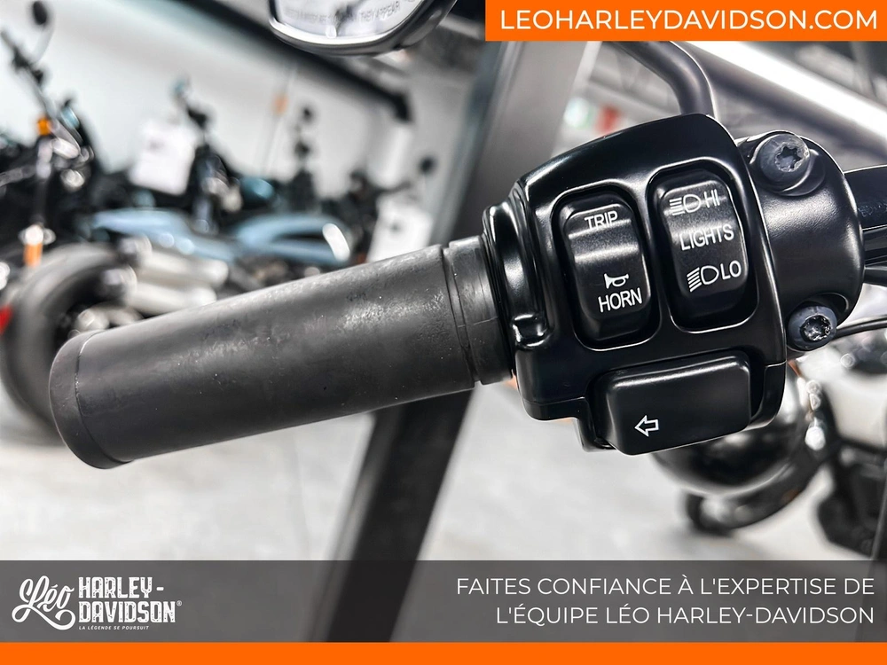 Harley-davidson Flstsb Cross Bones 2011 alt