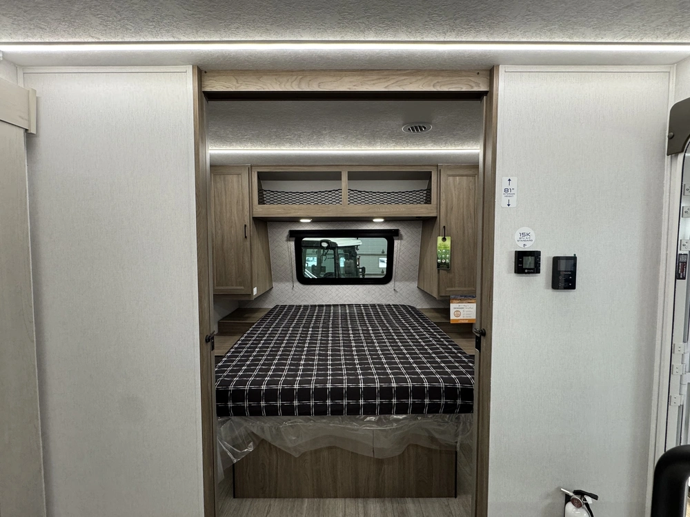 Coachmen Freedom Express 30se-320 2026 alt