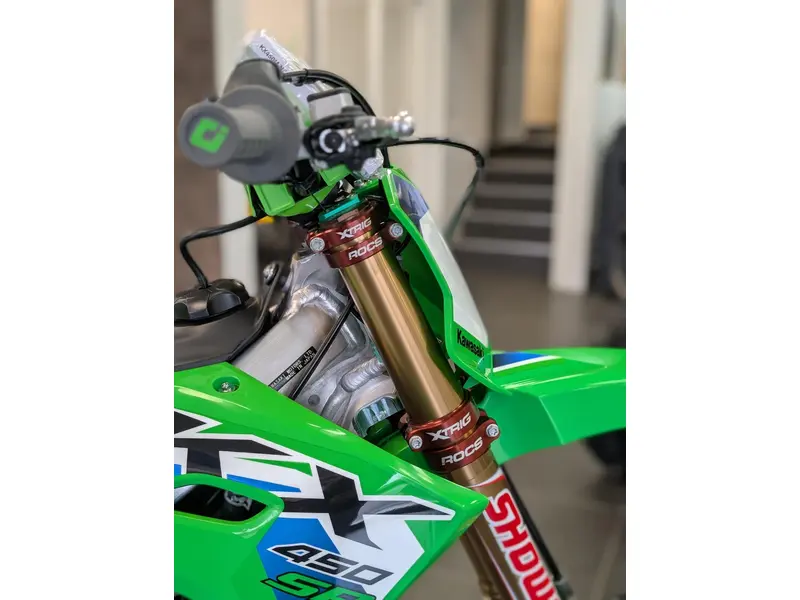 2026 Kawasaki KX450SR 2026 | KX 450 SR Special Replica - YZ - CRF - RMZ - SX - FC 450 Rockstar thumbnail 9