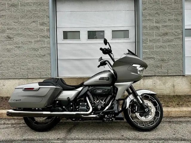 2023 Harley-Davidson CVO Road GlideFLTRXSE