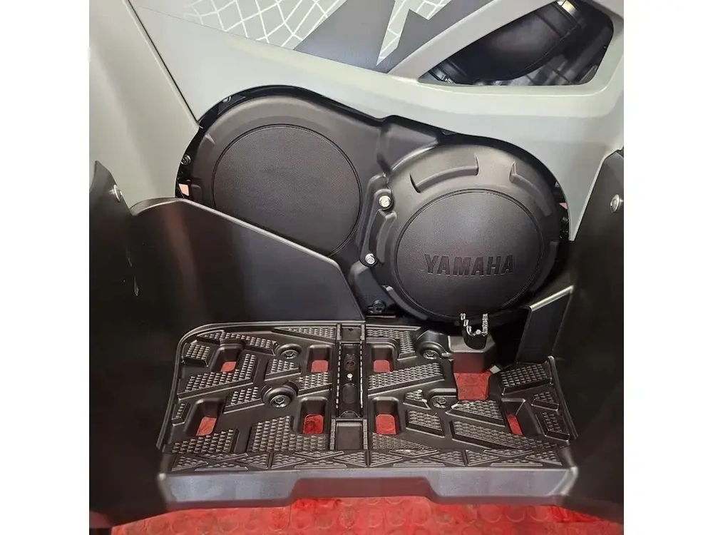 2026 Yamaha Grizzly Eps Xt -r alt