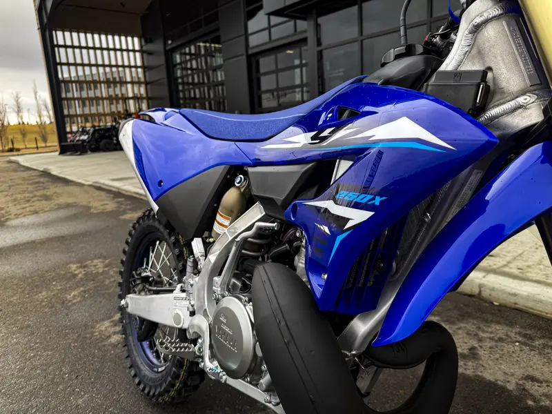 2026 Yamaha YZ250X thumbnail 9