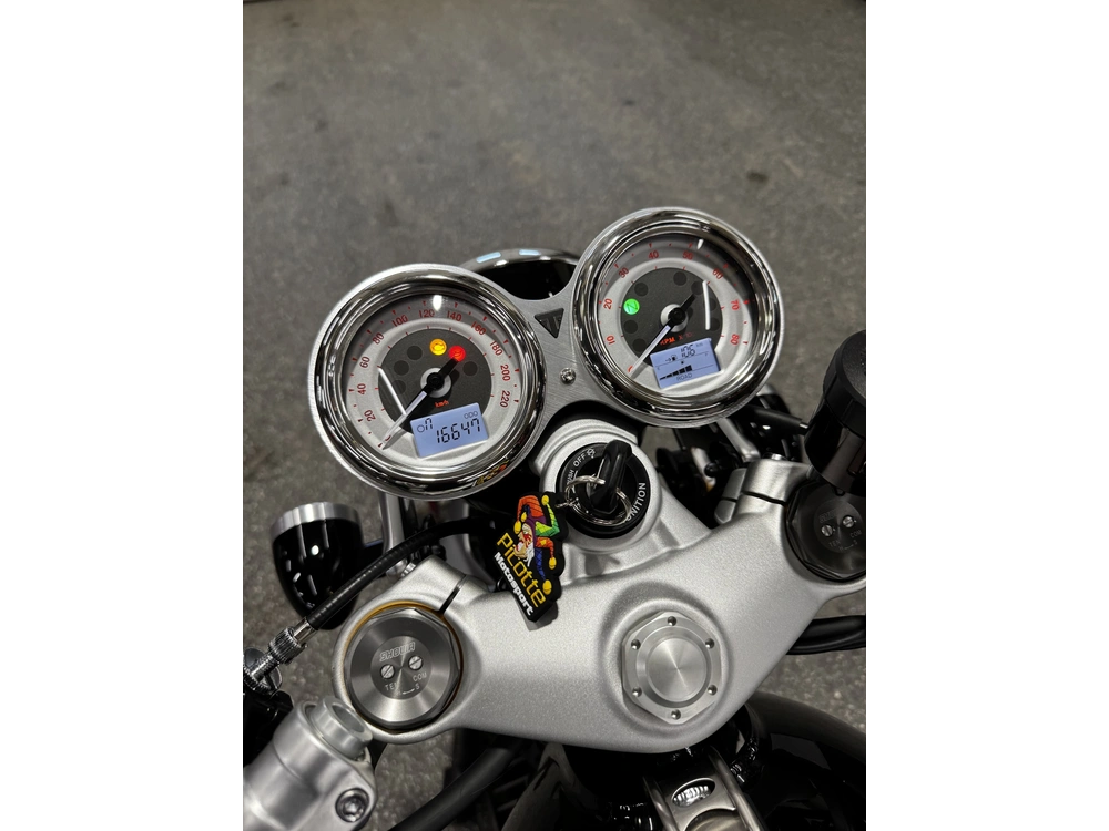 Triumph Thruxton 1200 Rs 2022 alt
