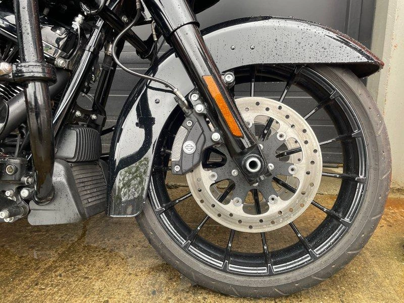 2018 Harley-davidson Fltrxs - Road Glide® Special alt