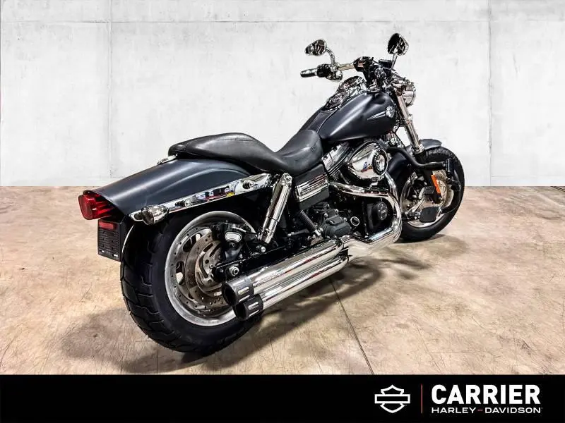 Harley-Davidson Moto Harley-Davidson DYNA FAT BOB 2012 2012