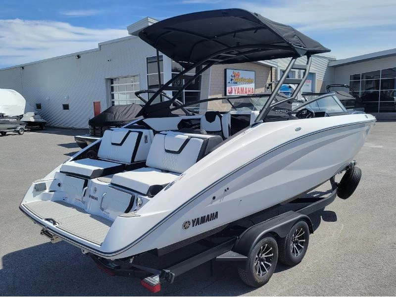 Yamaha 252sd 2025 alt