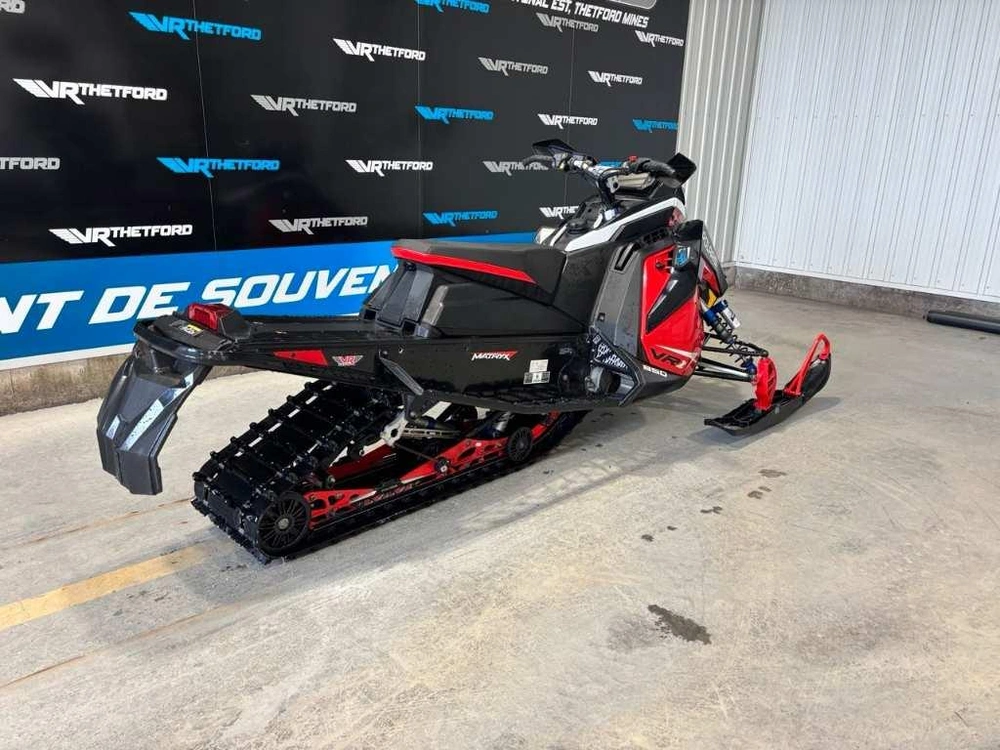 Polaris 850 Indy Vr1 137 2022 alt