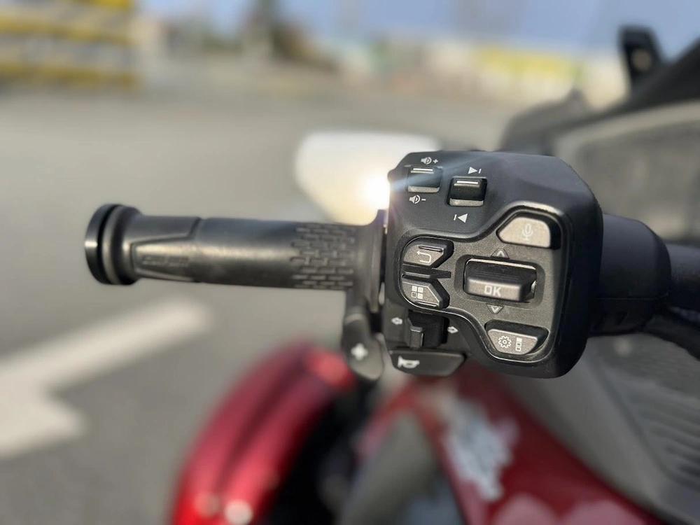 Can-am Rt Limited 2025 alt