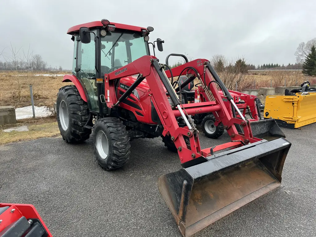Mahindra 5010 2014