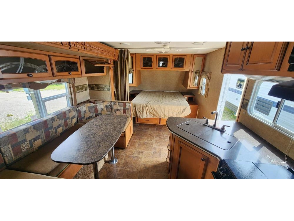 North Trail 21fbs 2011 alt