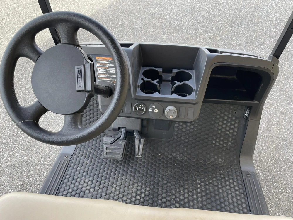 2024 E-z-go Rxv G alt
