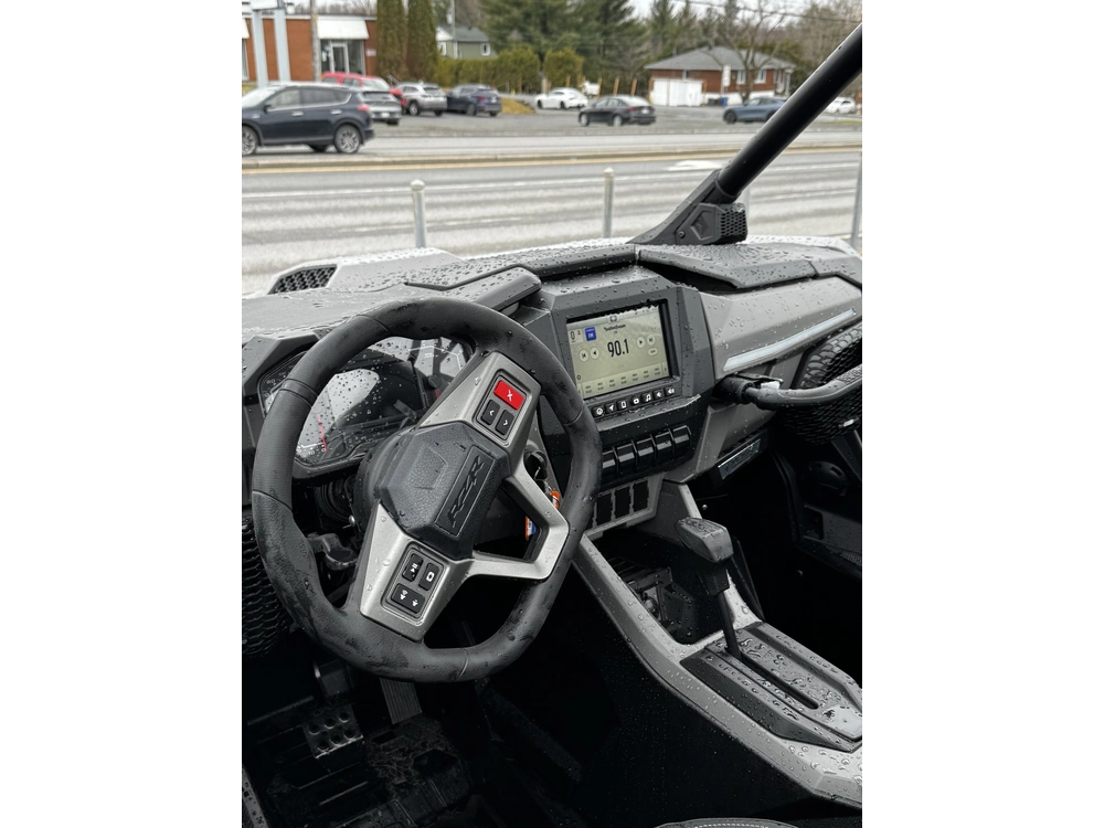 Polaris Rzr Pro Xp Ultimate 2026 alt