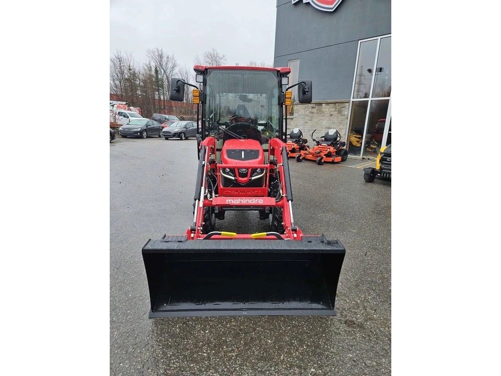 2026 Mahindra 2126 Hst Cab alt