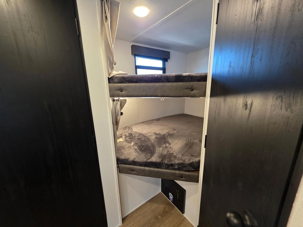 Forest River Puma Camping Edition 283bhce 2026 alt