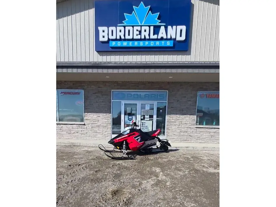 2011 Polaris 800 RUSH PRO-R, Red 800 PRO-R