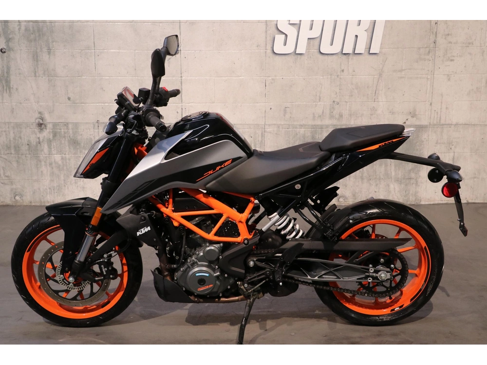 2022 Ktm Duke 390 alt