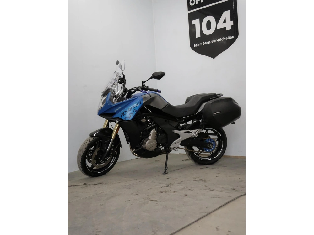 2023 Cfmoto Adventura 650 alt