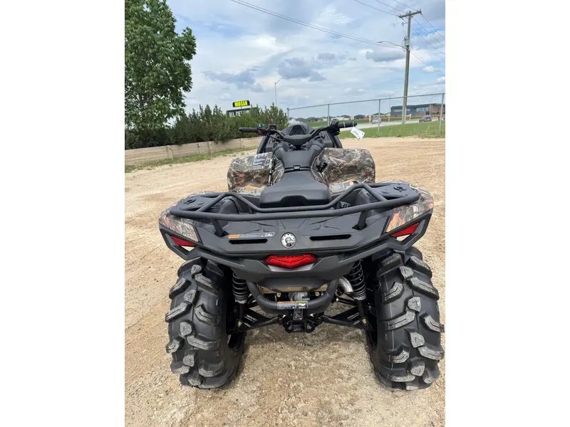 Can-Am OUTLANDER XMR 700 2026