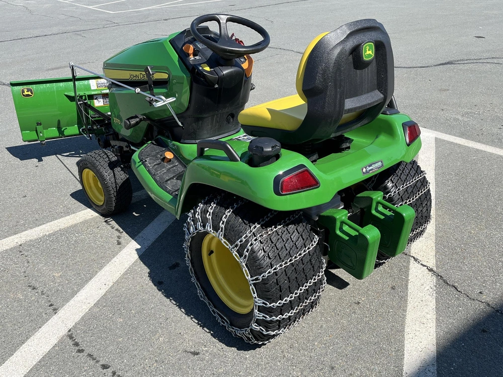2024 John Deere X570 alt