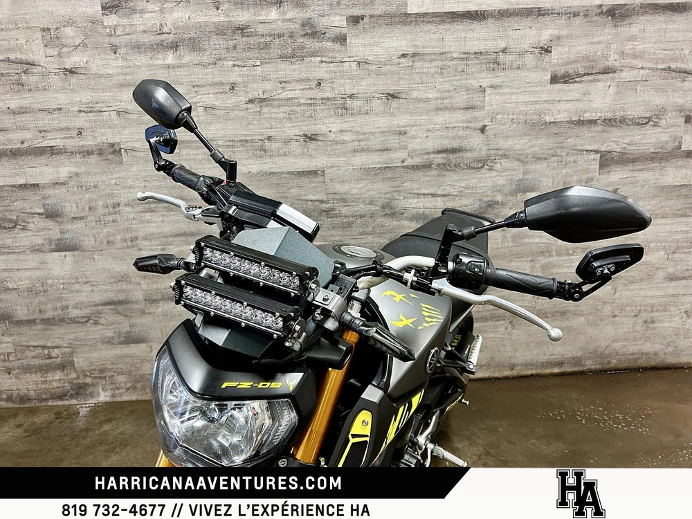 Yamaha Fz-09 2015 alt
