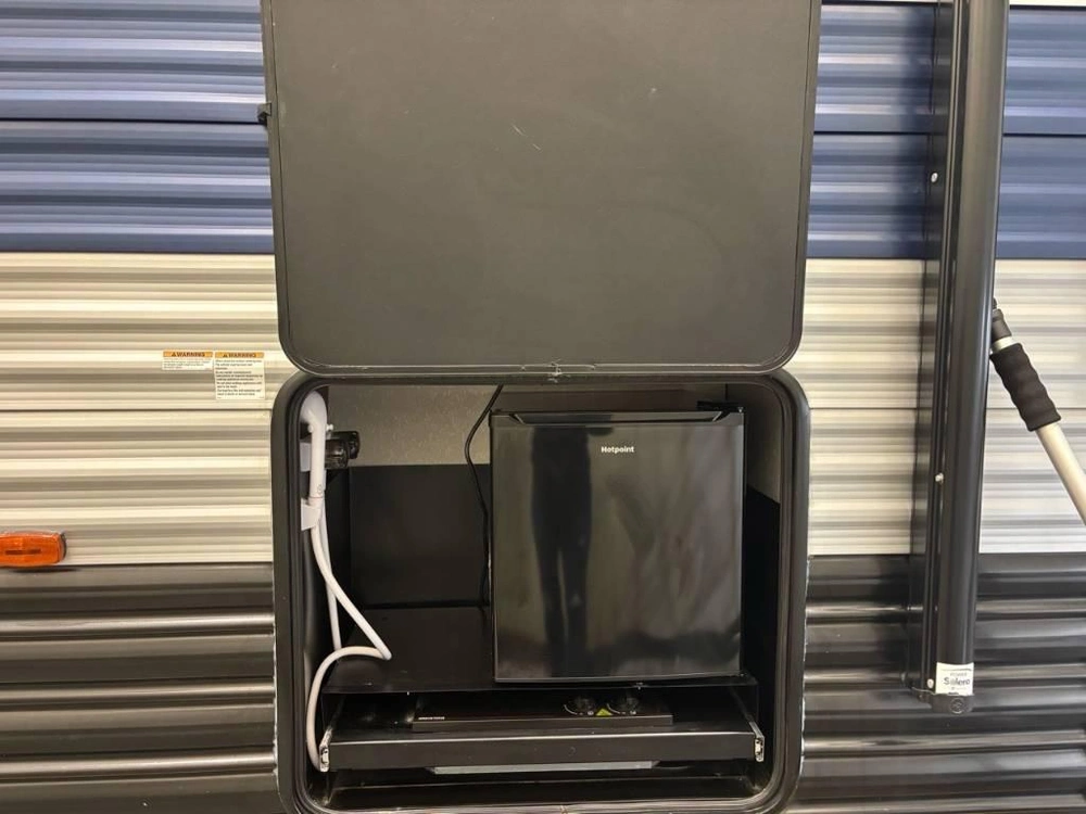 Cherokee Grey Wolf 27dbh 2022 alt