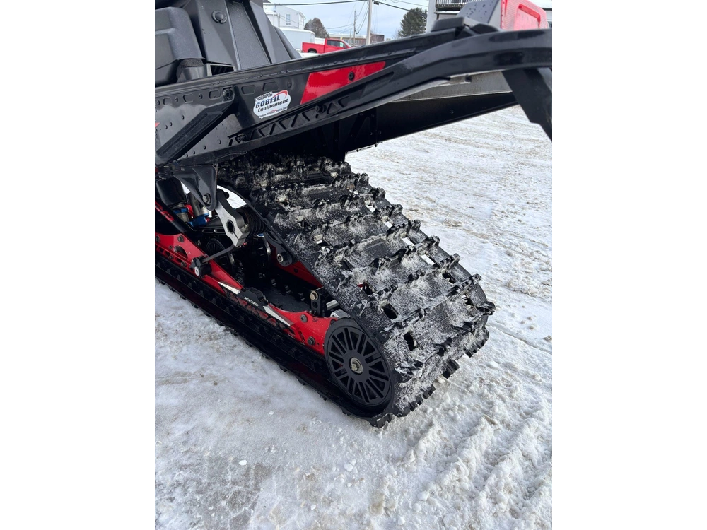 Polaris Polaris Indy Xcr 850 136 2022 alt