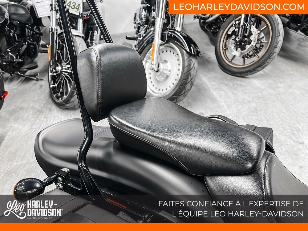 Harley-davidson Flstsb Cross Bones 2011 alt