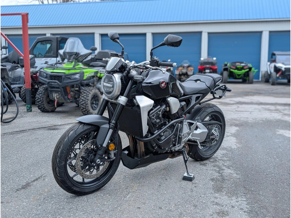 Honda Cb1000r 🎯 Moto Naked 1000cc Style Rétro Performance Mt10 Z900 Rs Gsxs1000 Confort 🟢 2019 alt